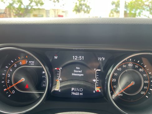 Used 2021 Jeep Wrangler Unlimited Sport image 13