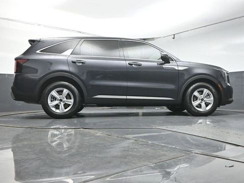 Used 2026 Kia Sorento LX FWD image 39