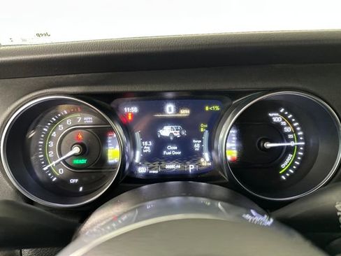 Used 2022 Jeep Wrangler Unlimited Rubicon 4xe w/ Steel Bumper Group image 17