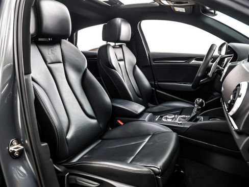 Used 2020 Audi S3 Premium image 7