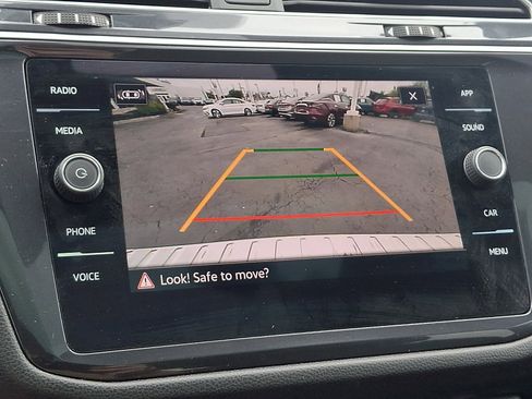 Certified 2024 Volkswagen Tiguan Wolfsburg Edition image 18