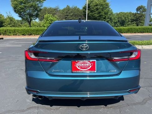 Used 2025 Toyota Camry XSE FWD image 8