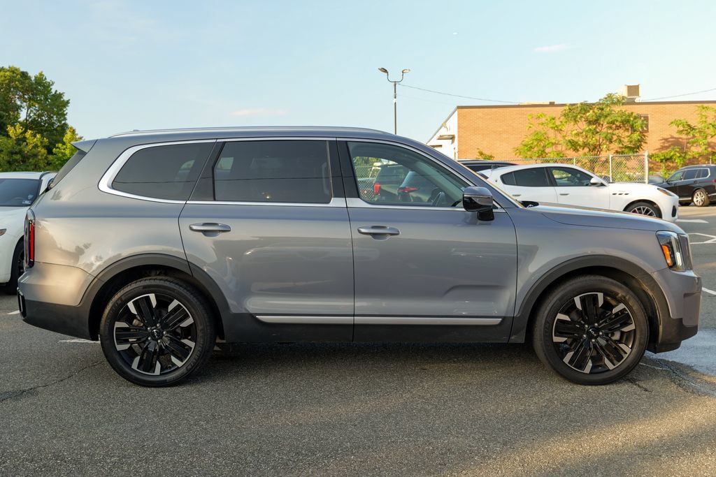 Used 2023 Kia Telluride SX AWD/4WD image 8