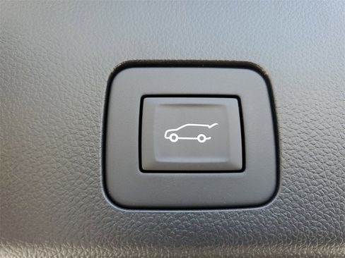 New 2024 Buick Encore GX Sport Touring w/ Comfort Package image 9