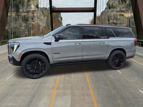 New 2026 GMC Yukon XL AT4 Ultimate AWD/4WD image 4