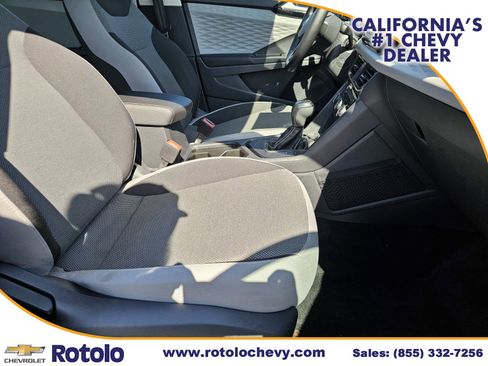 Used 2023 Volkswagen Taos S FWD image 11