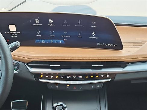 Used 2025 Cadillac XT4 Sport image 26