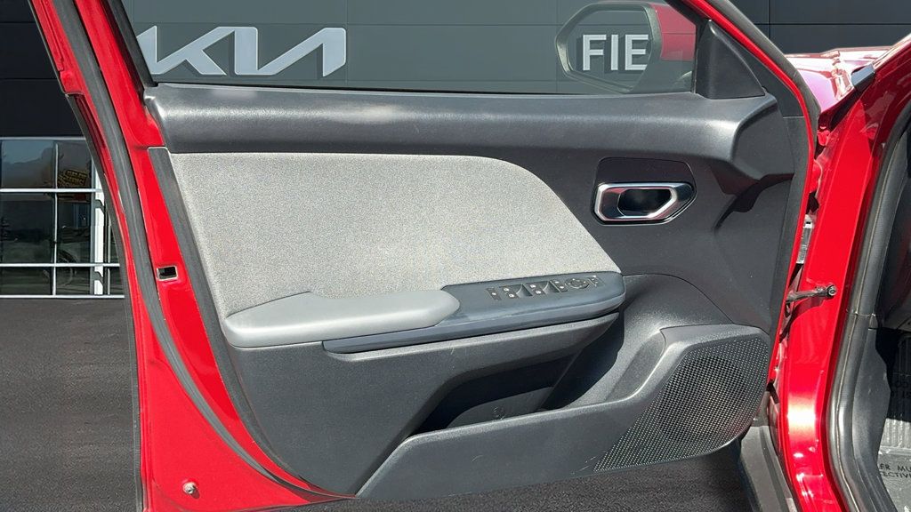 Used 2025 Kia K4 EX FWD image 12