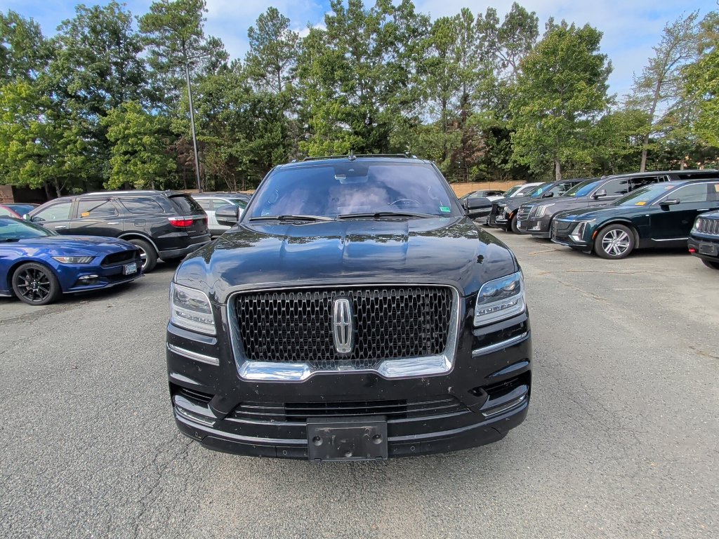 Used 2020 Lincoln Navigator L Reserve w/ Equipment Group 208A Reserve AWD/4WD image 9