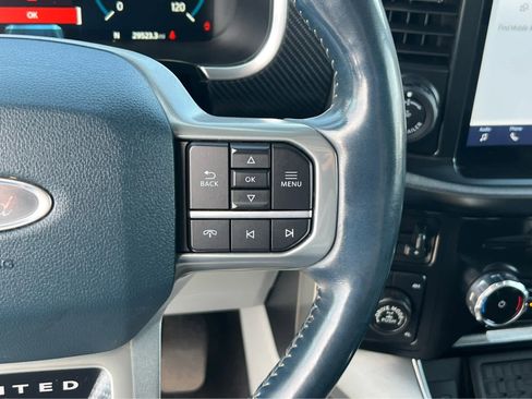 Used 2023 Ford F150 Limited image 34