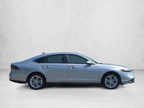 Used 2023 Honda Accord LX image 4