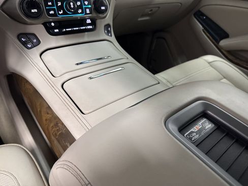 Used 2017 GMC Yukon XL Denali w/ Open Road Package image 44