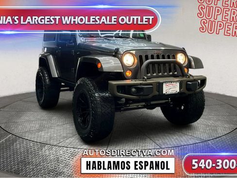Used 2016 Jeep Wrangler Sahara image 2