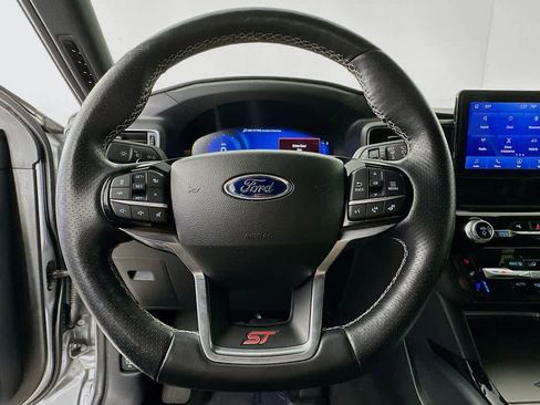Used 2022 Ford Explorer ST w/ Equipment Group 401A image 15