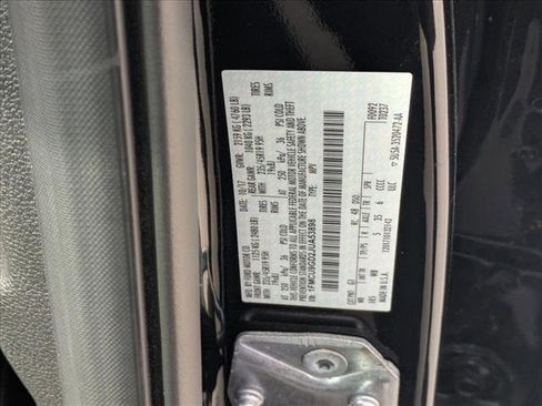 Used 2018 Ford Escape SE w/ SE Sport Appearance Package image 15