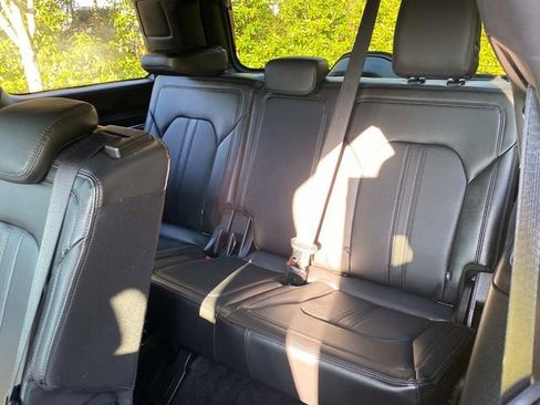 Used 2019 Ford Expedition Limited w/ Equipment Group 302A image 10