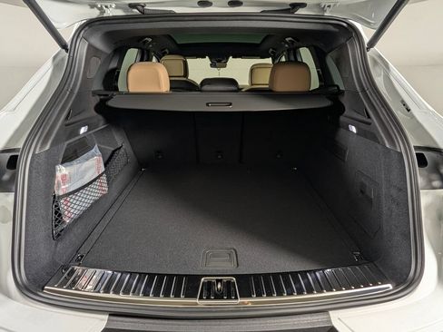 New 2026 Porsche Cayenne AWD/4WD image 17