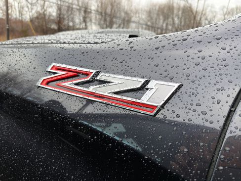 Used 2023 Chevrolet Silverado 1500 LT Trail Boss w/ Protection Package image 9