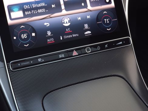 Used 2024 Mercedes-Benz C 300 Sedan image 15