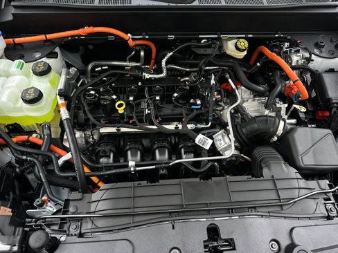 New 2026 Ford Maverick XL image 28