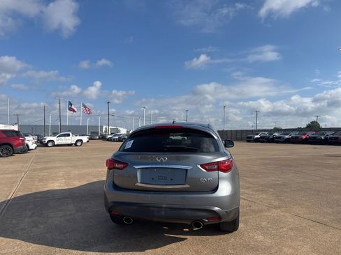 Used 2017 INFINITI QX70 2WD image 18