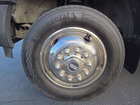 Used 2017 Ford F450 XL w/ Power Equipment Group image 14