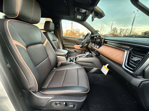 New 2026 GMC Canyon AT4 w/ Technology Plus Package image 28