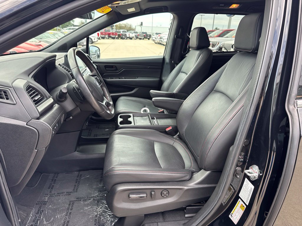 Used 2025 Honda Odyssey Sport-L image 4