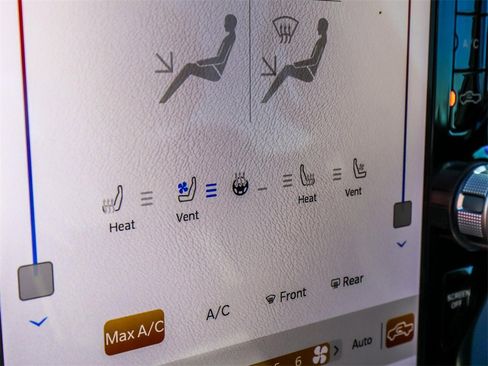 Used 2022 RAM 1500 Limited w/ Body Color Bumper Group image 34