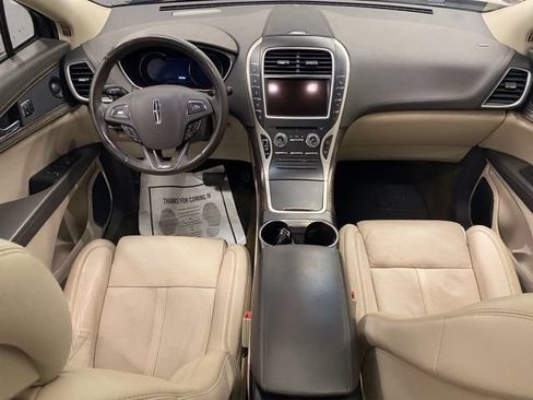 Used 2016 Lincoln MKX Reserve w/ Equipment Group 102A AWD/4WD image 34