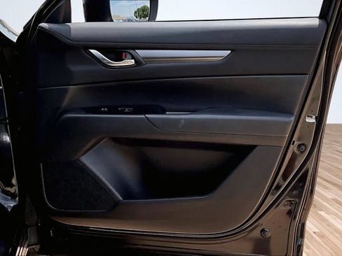 Certified 2025 MAZDA CX-5 AWD 2.5 S w/ Preferred Package image 17