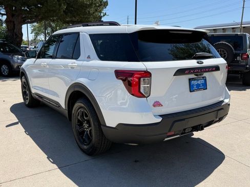 Used 2023 Ford Explorer Timberline AWD/4WD image 6