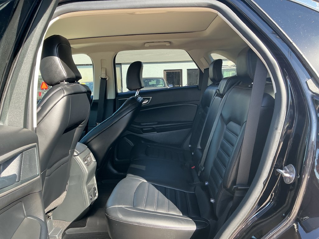 Used 2024 Ford Edge SEL w/ Convenience Package AWD/4WD image 24