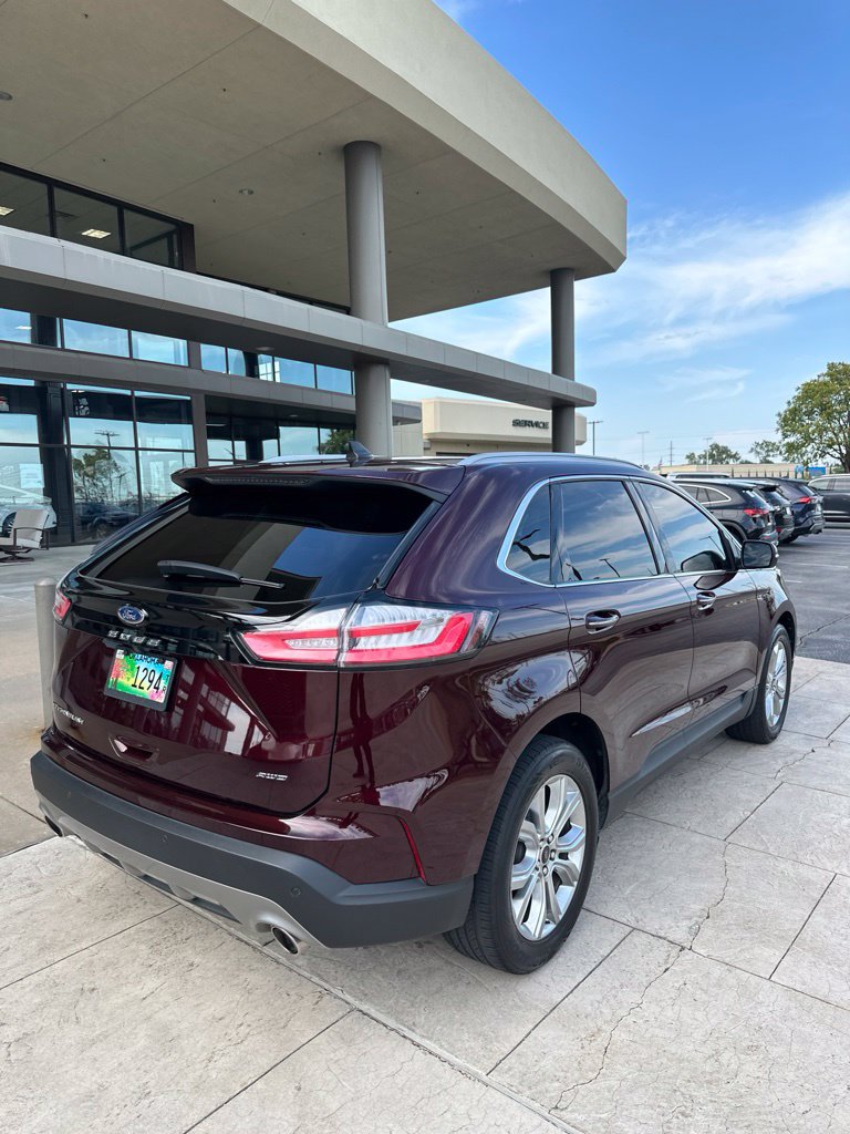 Used 2023 Ford Edge Titanium AWD/4WD image 5