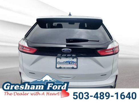 Used 2024 Ford Edge SEL AWD/4WD image 5