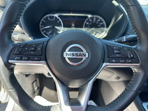 Used 2023 Nissan Sentra SV image 16
