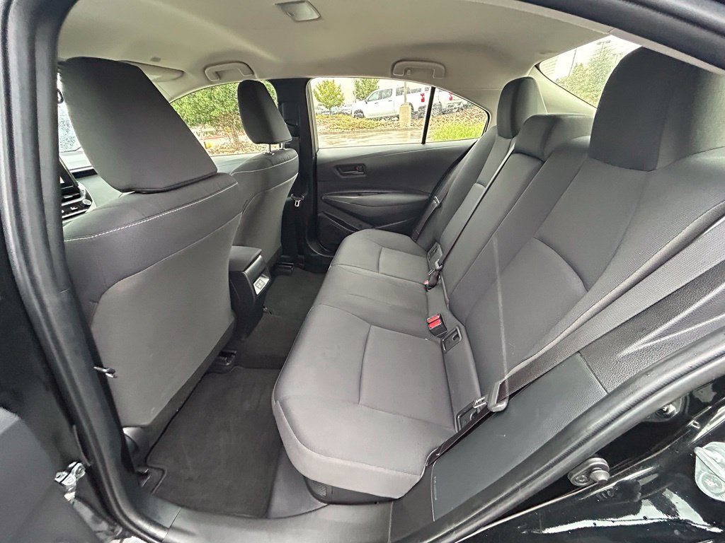 Used 2025 Toyota Corolla LE w/ Carpet Mat Package (TMS) FWD image 27