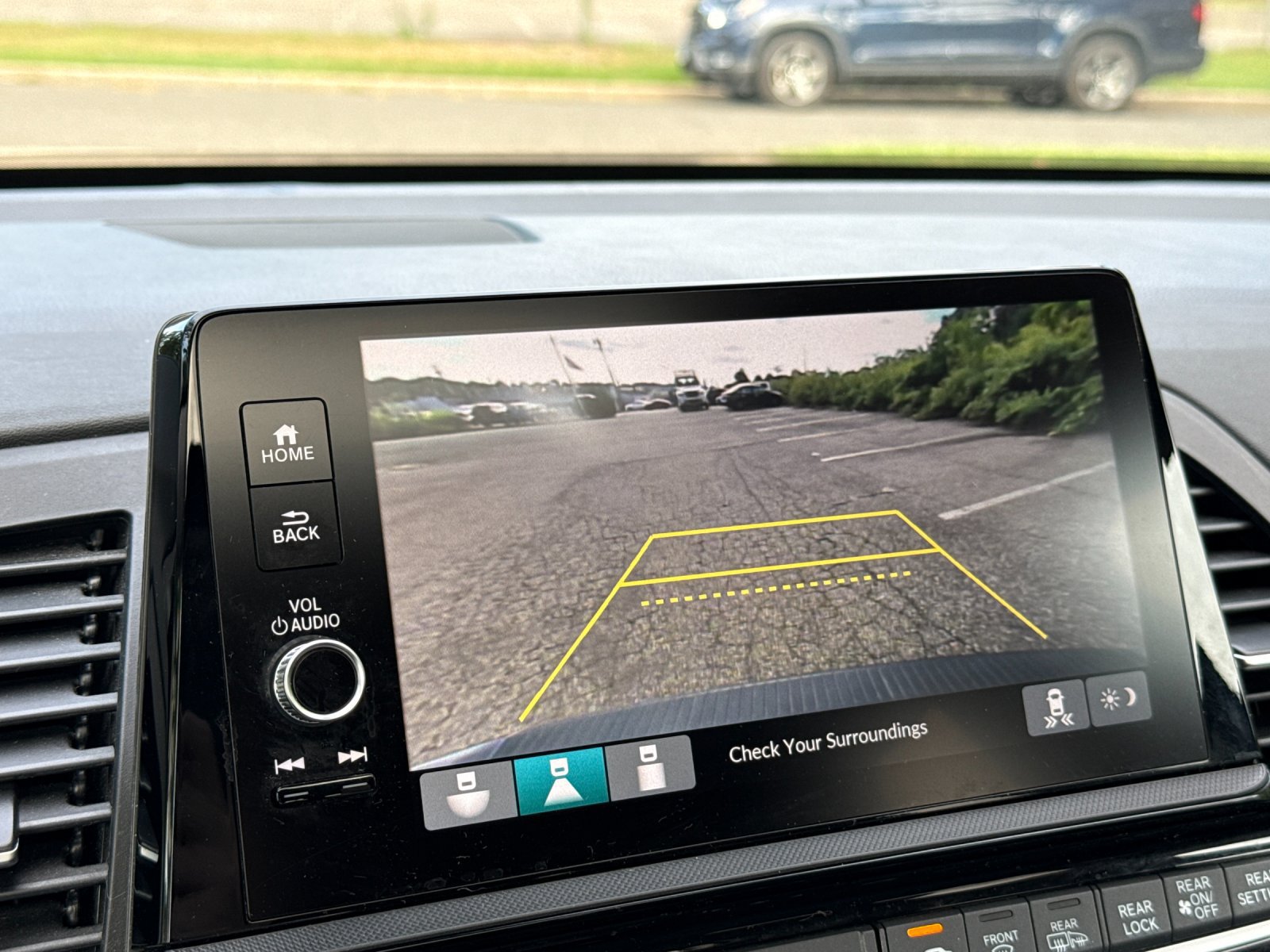 Used 2025 Honda Odyssey EX-L image 20