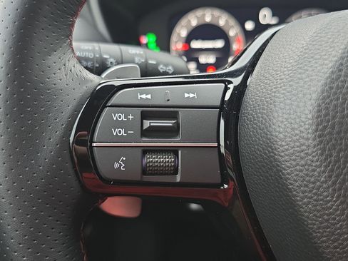 Certified 2025 Acura ADX A-Spec AWD/4WD image 17