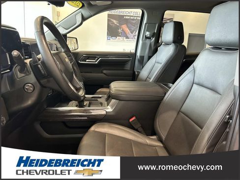 Used 2023 Chevrolet Silverado 1500 LTZ w/ LTZ Premium Package AWD/4WD image 13