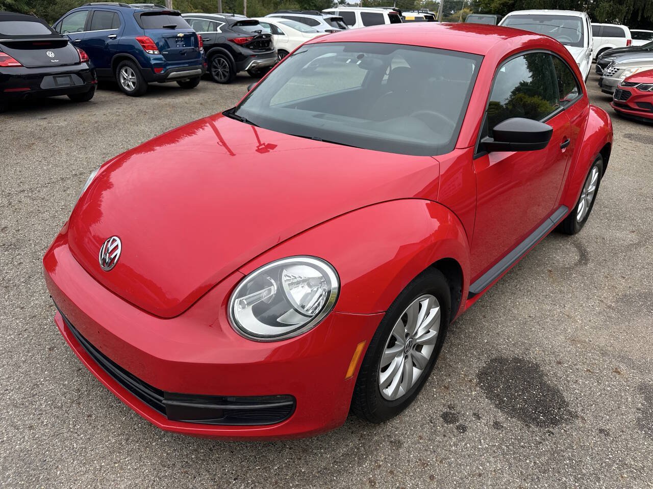 Used 2013 Volkswagen Beetle 2.5 FWD image 2