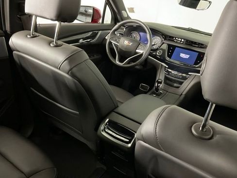 Certified 2024 Cadillac XT6 Sport w/ Technology Package image 25