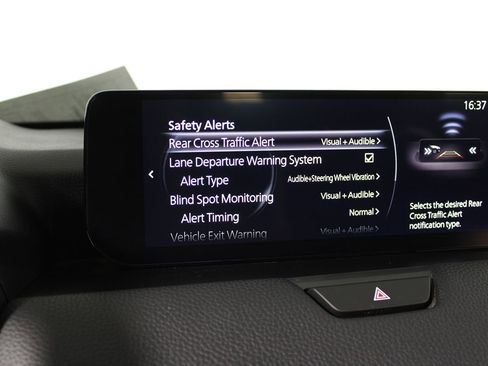 Used 2024 MAZDA CX-90 3.3 Turbo w/ Preferred Plus image 29