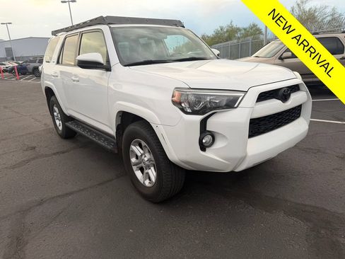 Used 2016 Toyota 4Runner SR5 AWD/4WD image 1