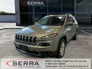Used 2017 Jeep Cherokee Limited video 1