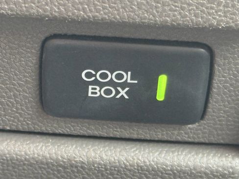 Used 2014 Honda Odyssey EX-L image 18