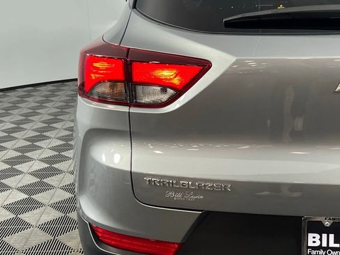 Used 2025 Chevrolet TrailBlazer LT image 14