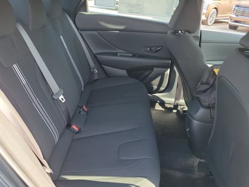 Used 2026 Hyundai Elantra Sport FWD image 21