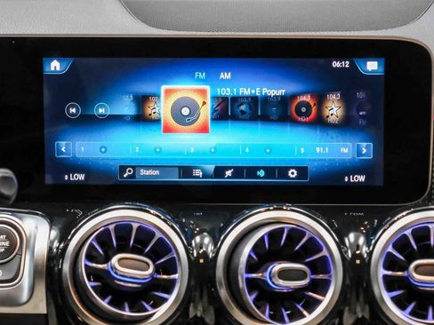 Certified 2021 Mercedes-Benz GLB 250 image 15