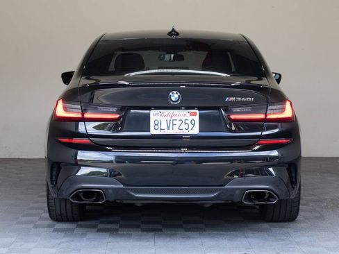 Used 2020 BMW M340i RWD image 11